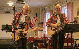 Conny och Mats underh�ll p� Tallevi