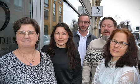 Annamaria s�ljer Bladhs till Klarahill 