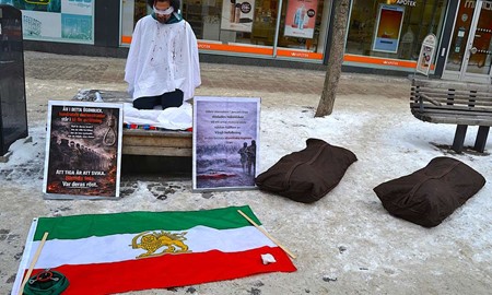 Konstn�rlig protest i solidaritet med folket i Iran