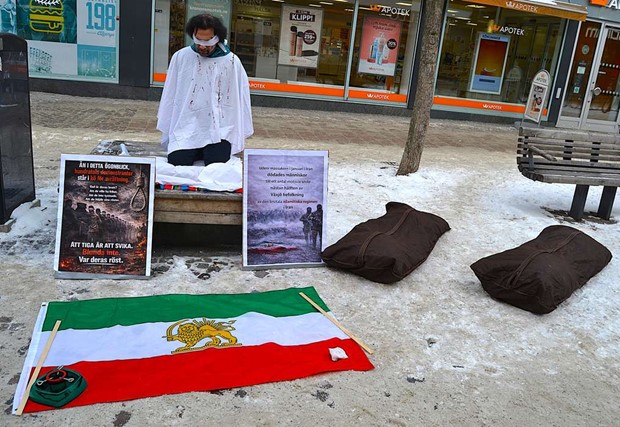 Konstn�rlig protest i solidaritet med folket i Iran