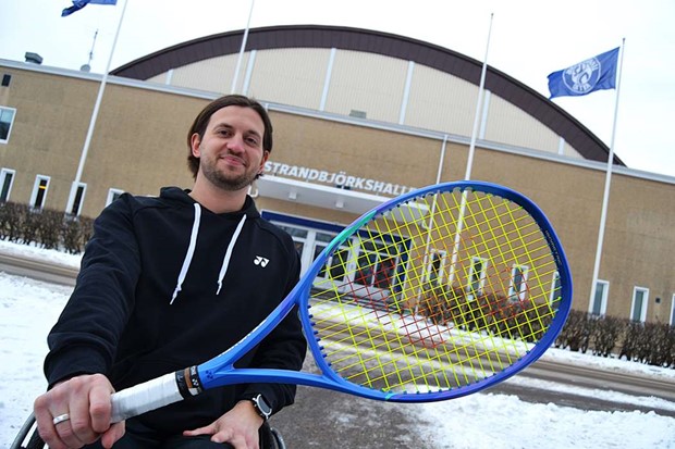 Hampus hittade nya m�l i livet efter trafikolyckan: �Tennisen �r allt f�r mig�