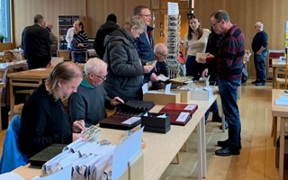 Samlarm�ssa p� Vattentorget i V�xj� 