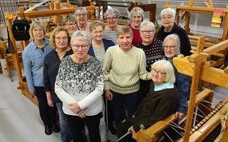 �Finns de som flyttar hit f�r att v�va� � V�vstugan fyller 40 �r 