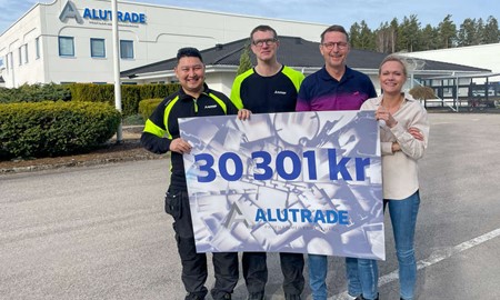Alutrade delar ut �ver 1,5 miljoner kronor till personalen