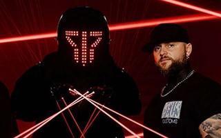 Smash Into Pieces p� V�xj� Konserthus