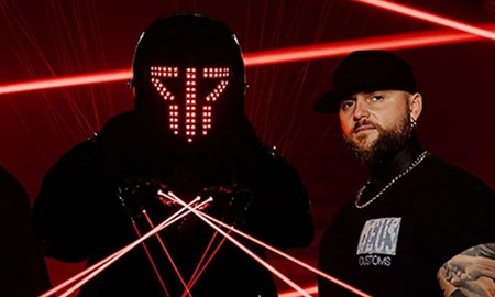 Smash Into Pieces p� V�xj� Konserthus