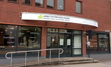 Risker f�r hot och v�ld p� Arbetsf�rmedlingen ska unders�kas 