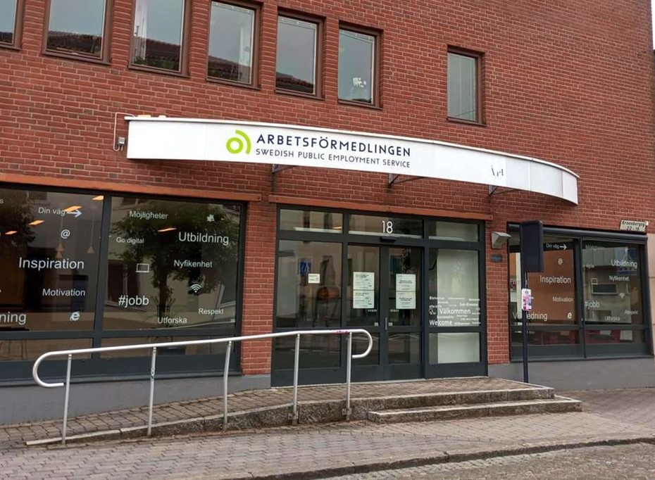 Risker f�r hot och v�ld p� Arbetsf�rmedlingen ska unders�kas 
