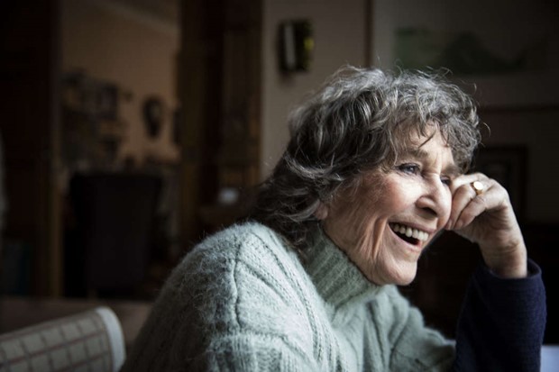 Siw Malmkvist inviger Tyrolens nya vagnshotell Siw Malmkvist inviger Tyrolens nya vagnshotell