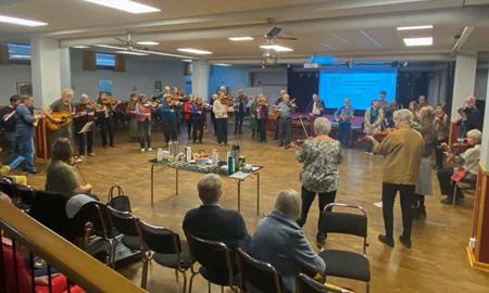 �rsm�te blev spelmansst�mma � Alvesta fylldes med musik och gemenskap