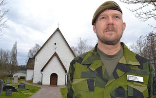 Kantorn i �jaby kyrka har saknat gr�nkl�derna 