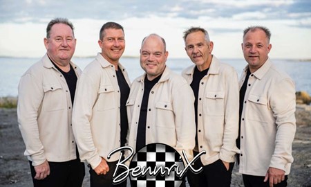 Sn�ra p� dansskorna � Bennrix kommer till Urshult