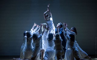 Storslagen dansshow i maj � med hemligt tema