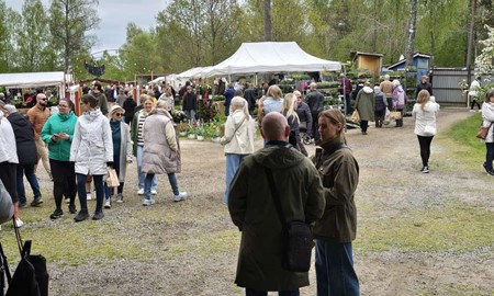 Tr�dg�rdsdag p� Tyrolen