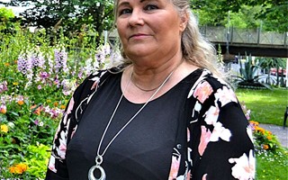 �Folk blir h�nade av politiker i allm�nhetens fr�gestund�