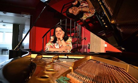 Spela piano har varit Marlys stora passion i 55 �r: �Jag kommer aldrig sluta spela�