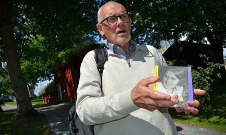 Hans mor var ett av tusentals Jehovas vittnen som �verlevde nazisternas l�ger