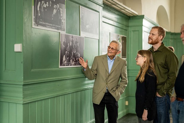 Sommarutst�llningen om Vilhelm Mobergs �r �r invigd