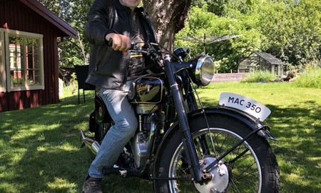 Motortr�ff med fina veteranfordon i L�dja
