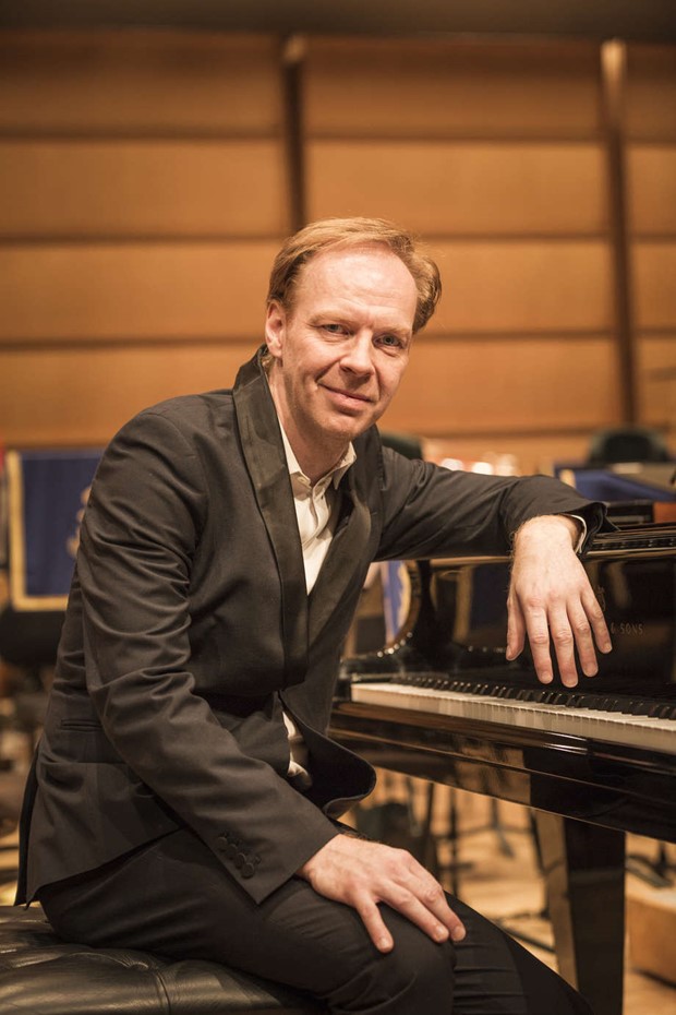 Tengstrandfestivalen firar 20 år med en av världens främsta konsertpianist Tengstrandfestivalen firar 20 år med en av världens främsta konsertpianist