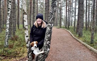 Gemenskap och tr�ning �r lika viktigt n�r Nathalie ordnar hundpromenader 