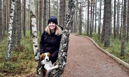 Gemenskap och tr�ning �r lika viktigt n�r Nathalie ordnar hundpromenader 