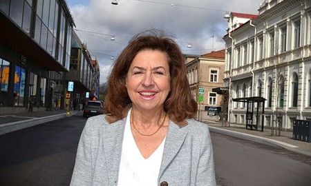 Liberalerna dr�mmer om borgerligt styre med Centerpartiet i V�xj�