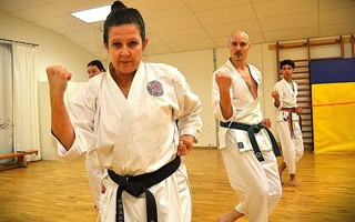 �Man beh�ver inte vara vig f�r att tr�na karate�