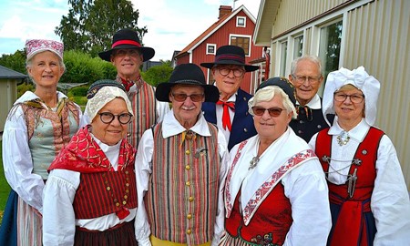 Folkdanslaget V�rendsgillet firar 70 �r: �Vi f�r det svenska kulturarvet vidare� 