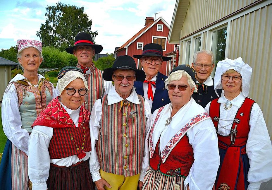 Folkdanslaget V�rendsgillet firar 70 �r: �Vi f�r det svenska kulturarvet vidare� 