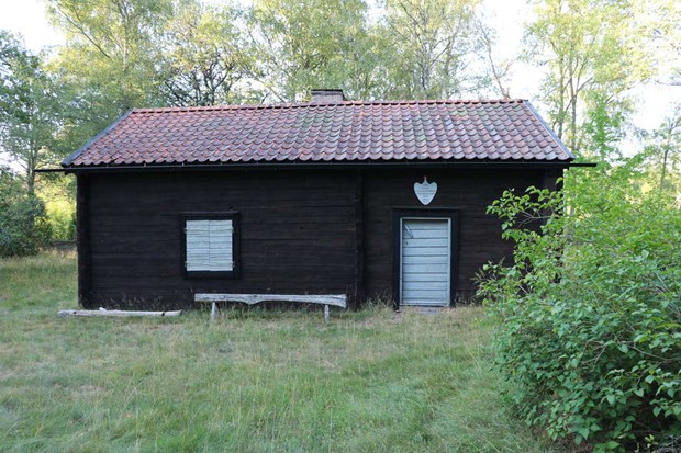 Soldattorpet i L�vsj� �ppnar d�rren till historien
