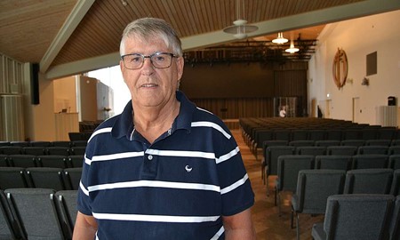 Pension�rerna ska grilla politikerna i kyrkan