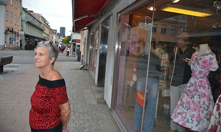 Kristina tar farv�l av sitt livsverk - The KJ Store st�nger f�r gott