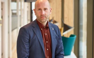 Thornell(S): �Pinsamt av Moderaterna�