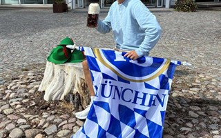 Oktoberfest med lederhosen och tysk festmusik i V�xj�