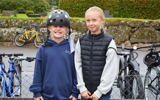 Vattenmelon visade vikten av cykelhj�lm