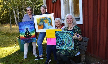 F�rgens kraft samlar m�nga konstn�rliga uttryck