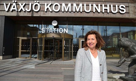 Nytt politiskt styre i V�xj� - Alliansen �teruppst�r n�r C l�mnar S 