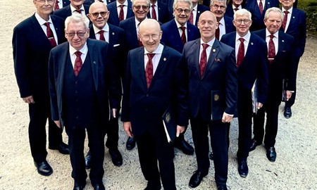 Stockholms Mansk�r ger h�stkonsert i Mariakyrkan 